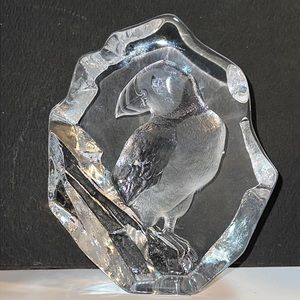 Mats Jonasson Lead Crystal Puffin Sculpture  Paperweight Signed M7 Sweden 3810